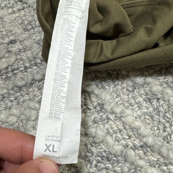 Fabletics no bounce high impact sports bra olive green size XL - Picture 3 of 3